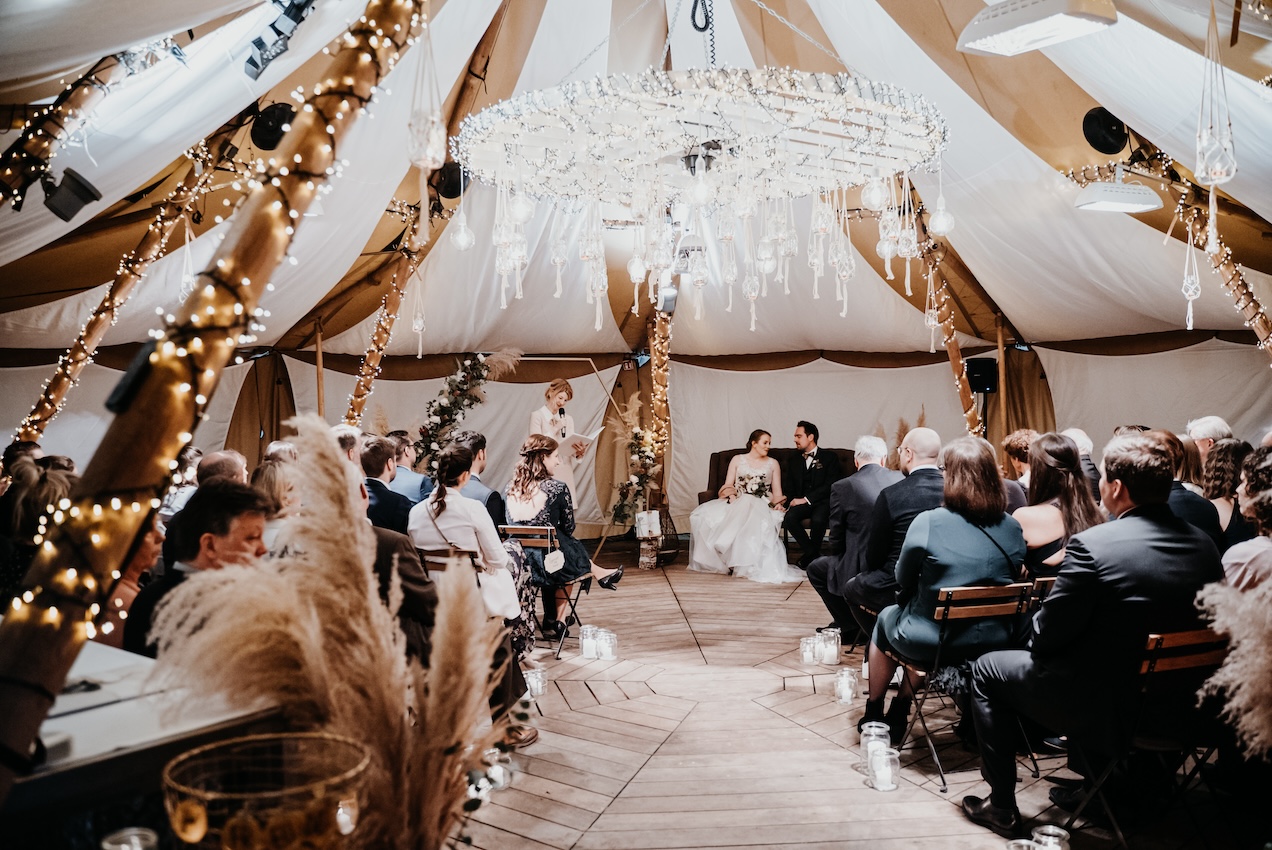 20_Freie_Trauung_Schleswig_Holstein_Winterhochzeit_Copyright_Quirinphotography